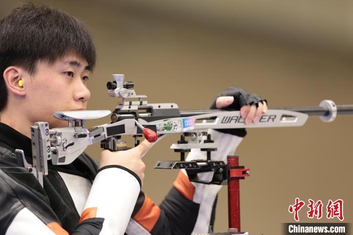 巴黎奥运天才枪手刘宇坤：金牌不会改变我的人