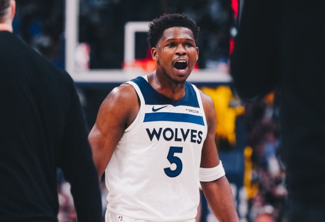 森林狼逆转掘金总比分1-1 约基奇末节爆发难救主